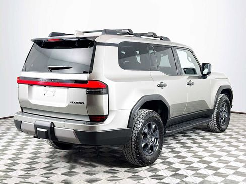 Used 2024 Lexus GX 550 image 5