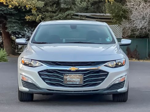 Used 2022 Chevrolet Malibu LT image 10