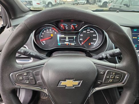 Used 2016 Chevrolet Cruze LT w/ Sun And Sound Package image 22