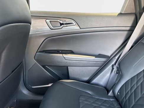 Used 2023 Kia Sportage X-Line w/ X-Line Premium Package AWD/4WD image 17