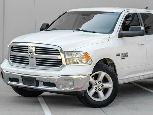 Used 2019 RAM 1500 Big Horn AWD/4WD image 10