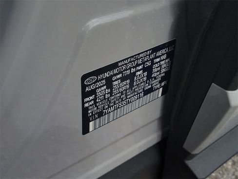 New 2026 Hyundai Ioniq 9 SE image 32