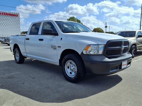 Used 2022 RAM 1500 Tradesman AWD/4WD image 2