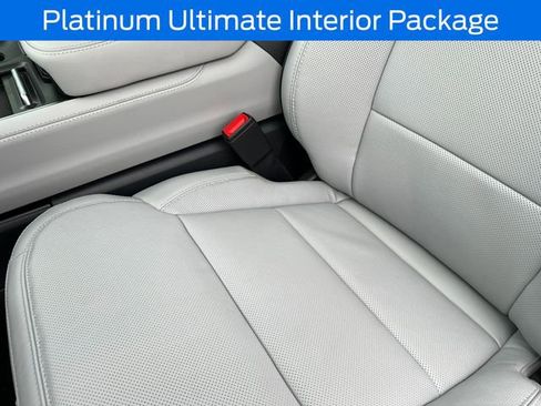 New 2025 Ford Expedition Platinum w/ Platinum Ultimate Package image 18