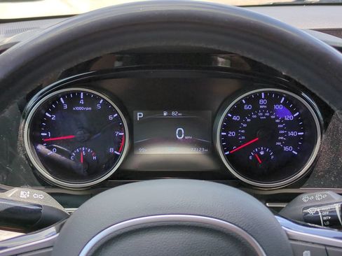 Certified 2024 Kia Carnival EX FWD image 27