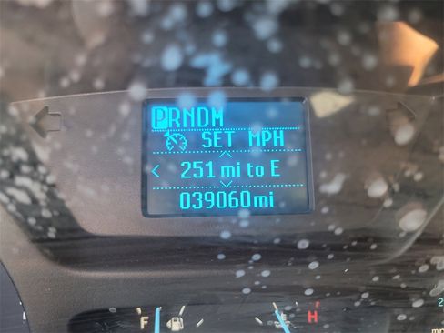 Used 2019 Ford Transit 350 XLT image 33