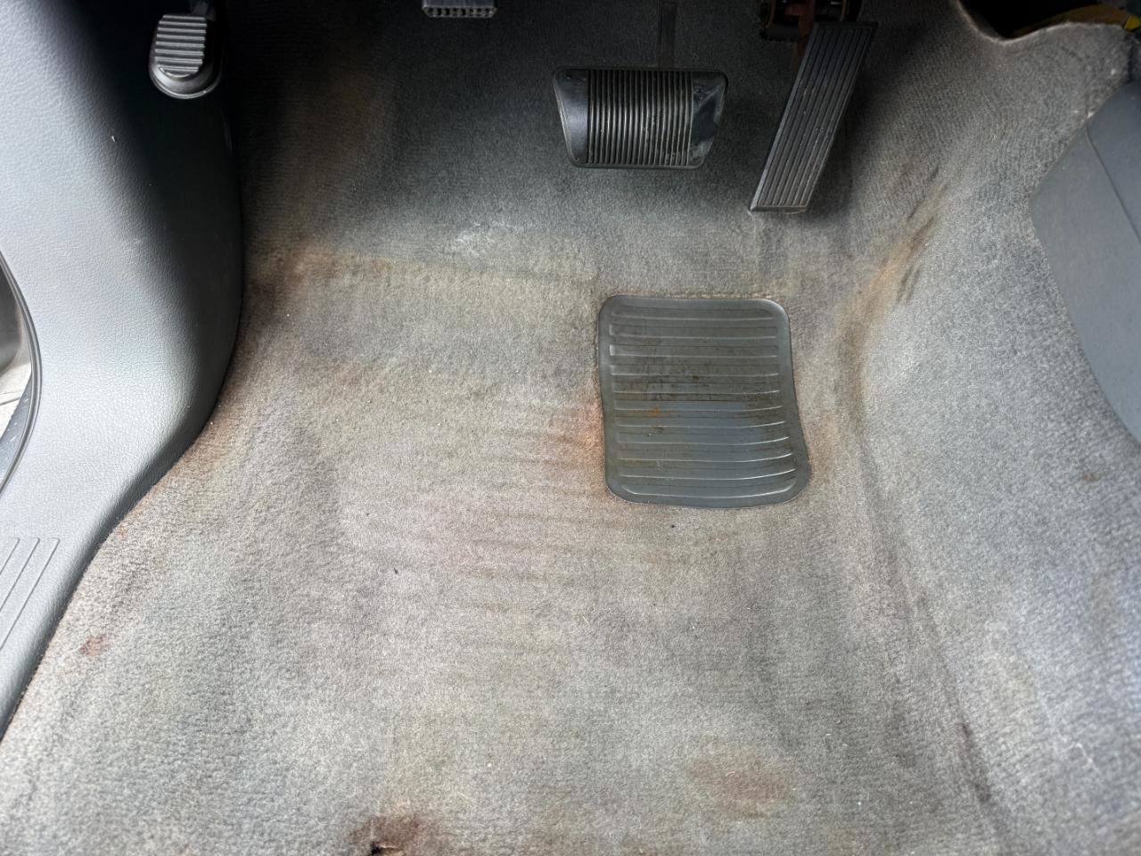 Used 2006 Mitsubishi Raider DuroCross RWD image 14