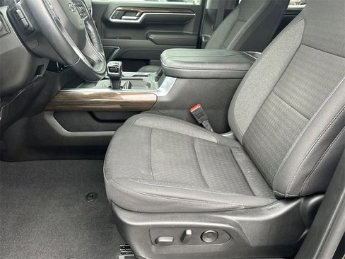 Used 2024 Chevrolet Silverado 1500 RST w/ Z71 Off-Road Package image 13