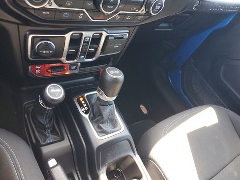 Used 2022 Jeep Wrangler Unlimited Rubicon 4xe w/ Safety Group image 28