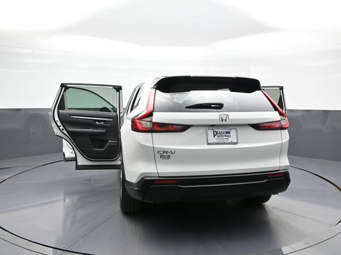 Certified 2025 Honda CR-V LX image 45