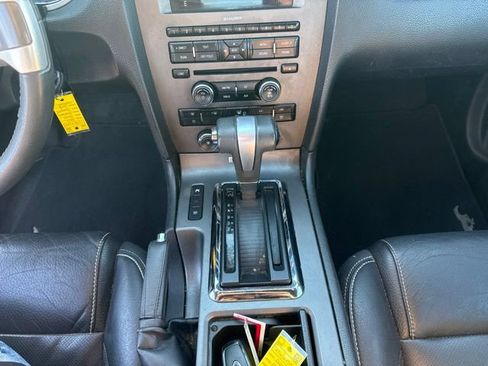 Used 2011 Ford Mustang Premium w/ 203A Rapid Spec Order Code RWD image 20