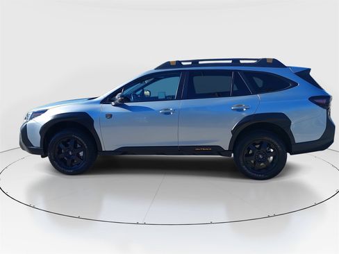Used 2023 Subaru Outback Wilderness image 4