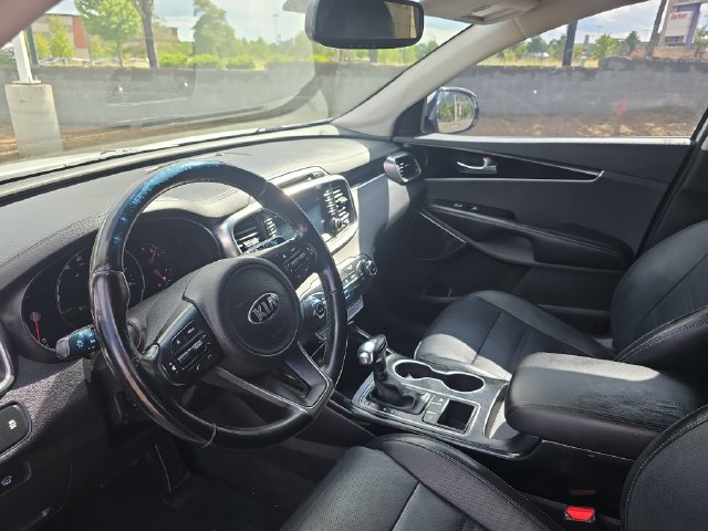Used 2016 Kia Sorento SX FWD image 13