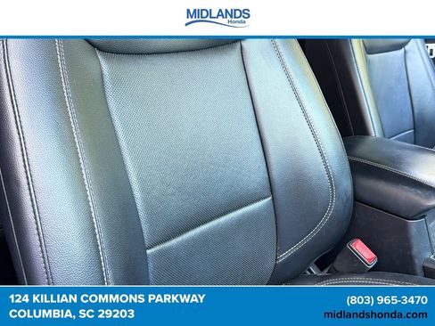 Used 2022 Ford Explorer Limited w/ Equipment Group 301A RWD image 20