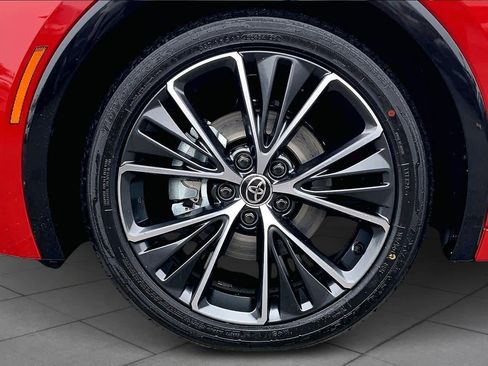 New 2026 Toyota Prius XLE image 11