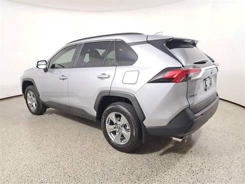 Used 2025 Toyota RAV4 XLE image 7