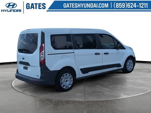 Used 2018 Ford Transit Connect XL FWD image 2