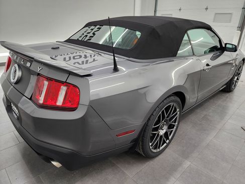 Used 2011 Ford Mustang Shelby GT500 w/ SVT Performance Pkg RWD image 5
