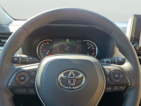 Used 2024 Toyota RAV4 XLE Premium image 46