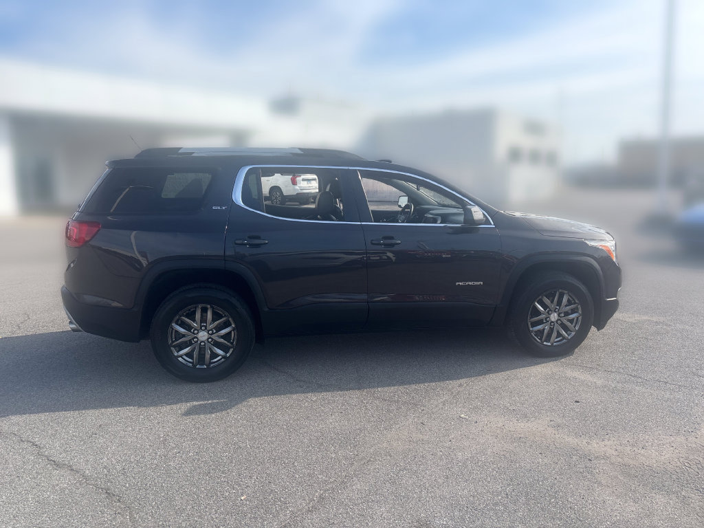 Used 2017 GMC Acadia SLT FWD image 9