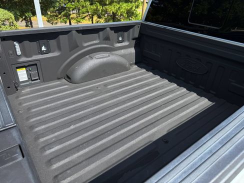 Used 2023 Ford F150 Raptor AWD/4WD image 11