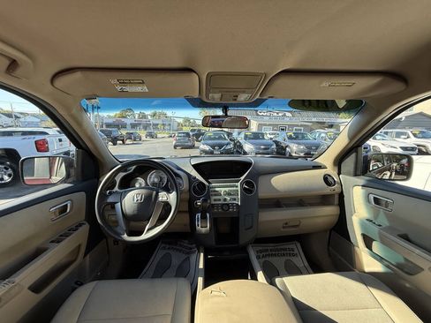 Used 2010 Honda Pilot LX image 16