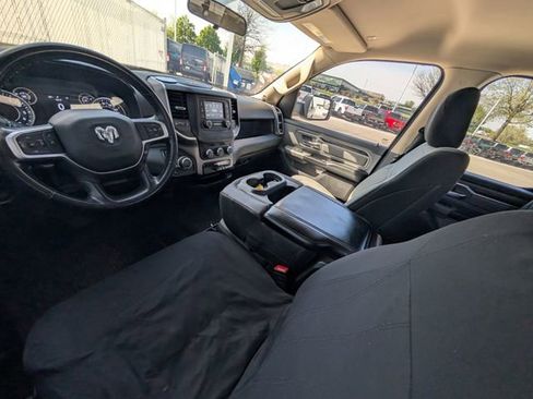 Used 2019 RAM 1500 Big Horn AWD/4WD image 5