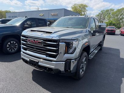 New 2026 GMC Sierra 2500 SLT w/ SLT Premium Package