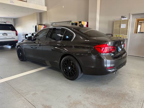 Used 2016 BMW 340i xDrive Sedan AWD/4WD image 5