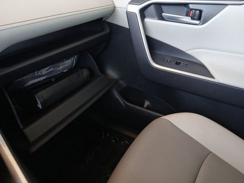 Used 2024 Toyota RAV4 XLE Premium FWD image 24