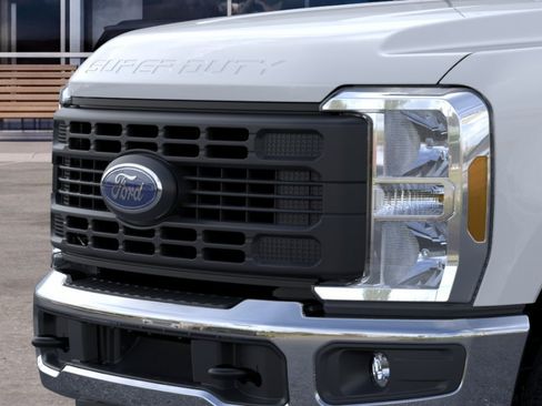 New 2026 Ford F350 XL AWD/4WD image 17