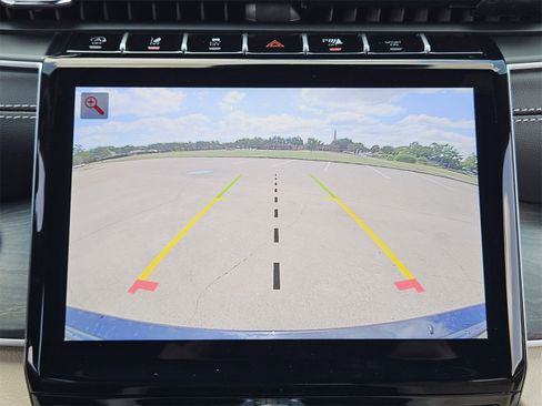 New 2025 Jeep Grand Cherokee Limited image 18