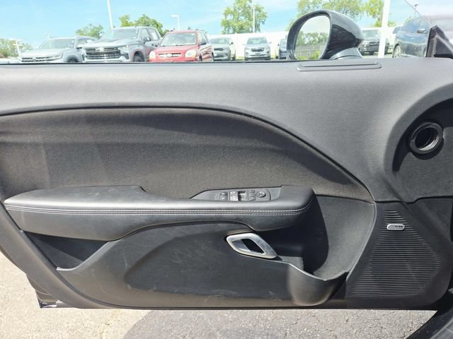Used 2023 Dodge Challenger SXT RWD image 28