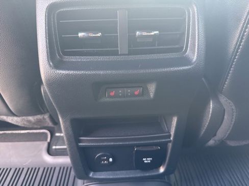 Used 2022 Ford Edge ST w/ Equipment Group 401A image 18