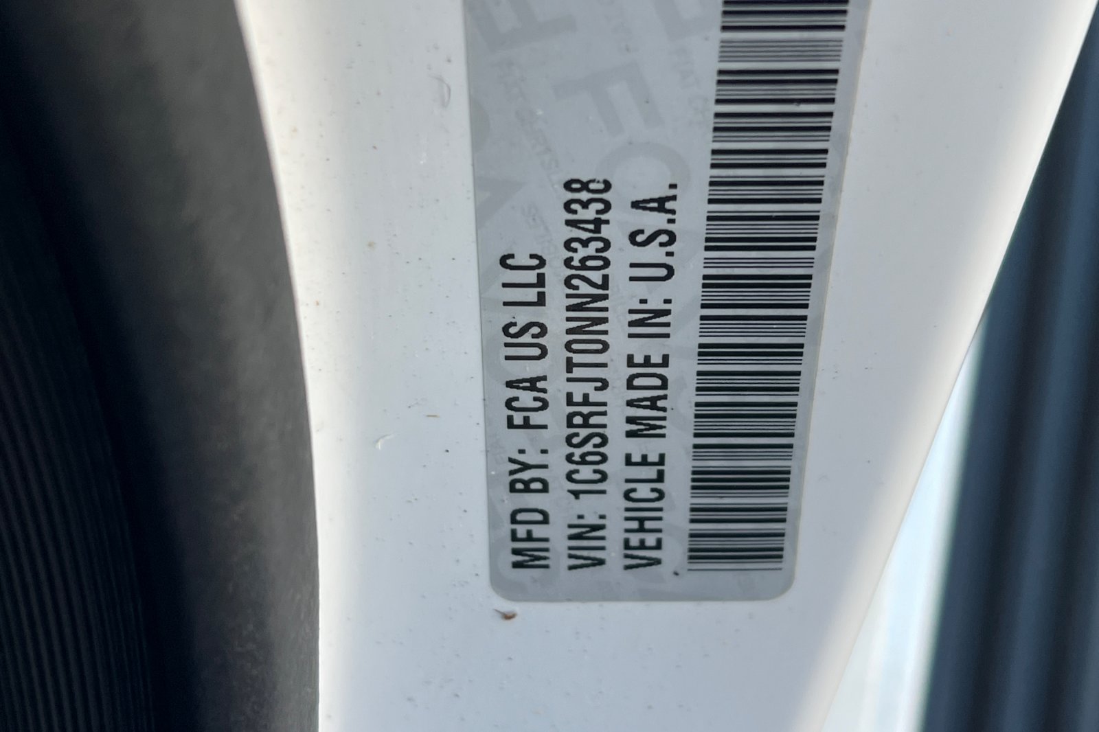 Used 2022 RAM 1500 Laramie AWD/4WD image 30