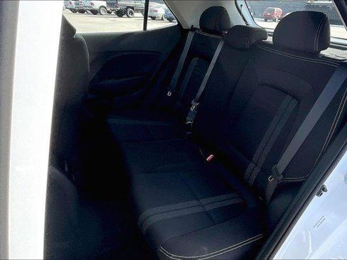 New 2025 Hyundai Venue SEL image 10