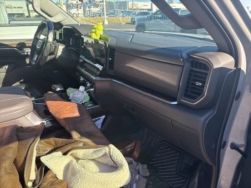 Certified 2024 GMC Sierra 1500 Elevation w/ Elevation Premium Package image 21