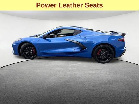 Used 2020 Chevrolet Corvette Stingray Preferred Cpe w/ 2LT Preferred Equipment Group RWD image 6