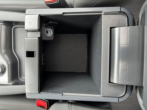 New 2026 Ford Explorer Active w/ Active Comfort Package image 26