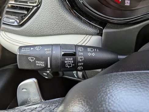 Used 2022 Dodge Durango R/T RWD image 29