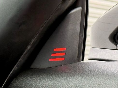 Used 2017 Porsche 718 Boxster image 25