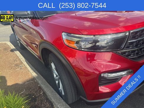Used 2020 Ford Explorer XLT w/ Equipment Group 202A AWD/4WD image 15