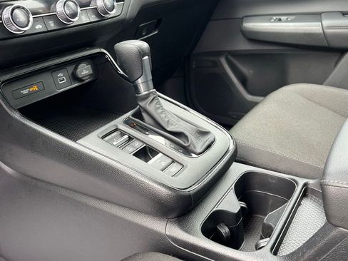 Used 2023 Honda CR-V LX image 15