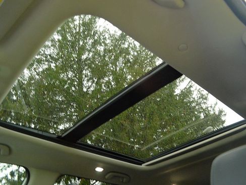 Used 2025 Honda Pilot Touring image 28