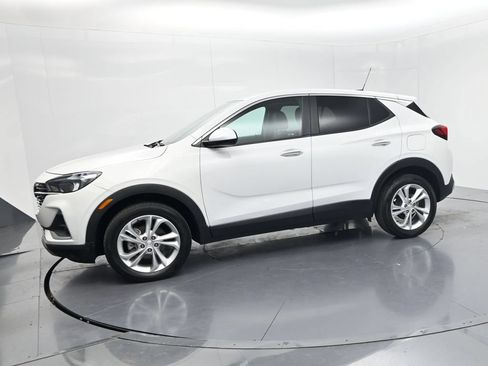 Used 2023 Buick Encore GX Preferred w/ Cold Weather Comfort Package AWD/4WD image 4