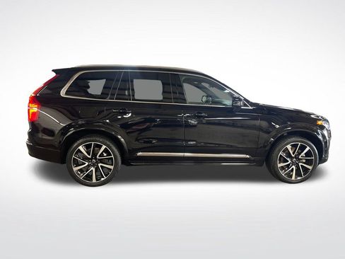 Used 2023 Volvo XC90 B6 Plus w/ Protection Package Premier AWD/4WD image 7