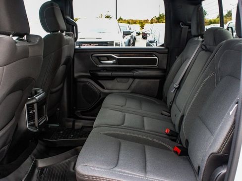 Used 2023 RAM 1500 Big Horn image 32
