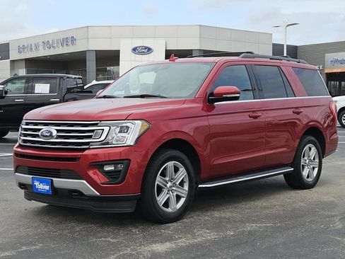 Used 2020 Ford Expedition XLT w/ Equipment Group 202A image 4