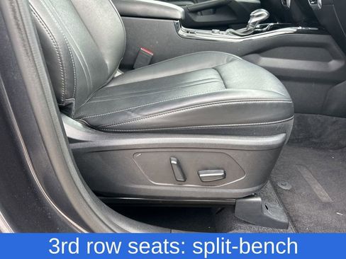 Used 2023 Kia Sorento SX image 34