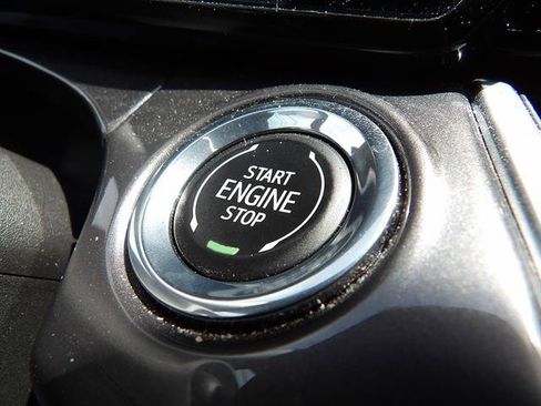 Used 2024 Chevrolet Trax ACTIV w/ Driver Confidence Package FWD image 20